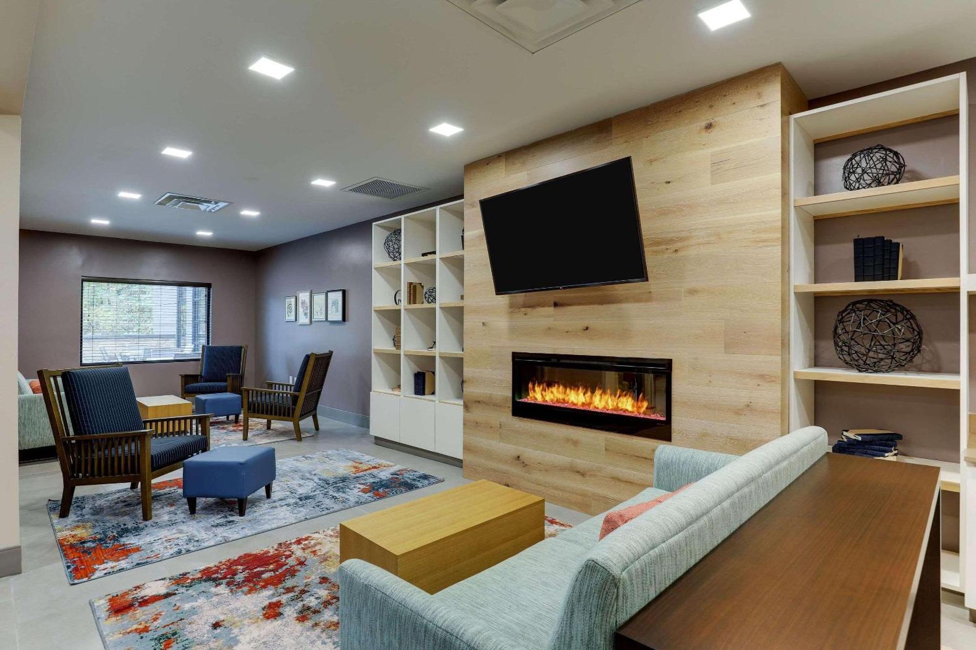 Country Inn & Suites By Radisson, Cumming Near Northside Hospital Forsyth Bagian luar foto