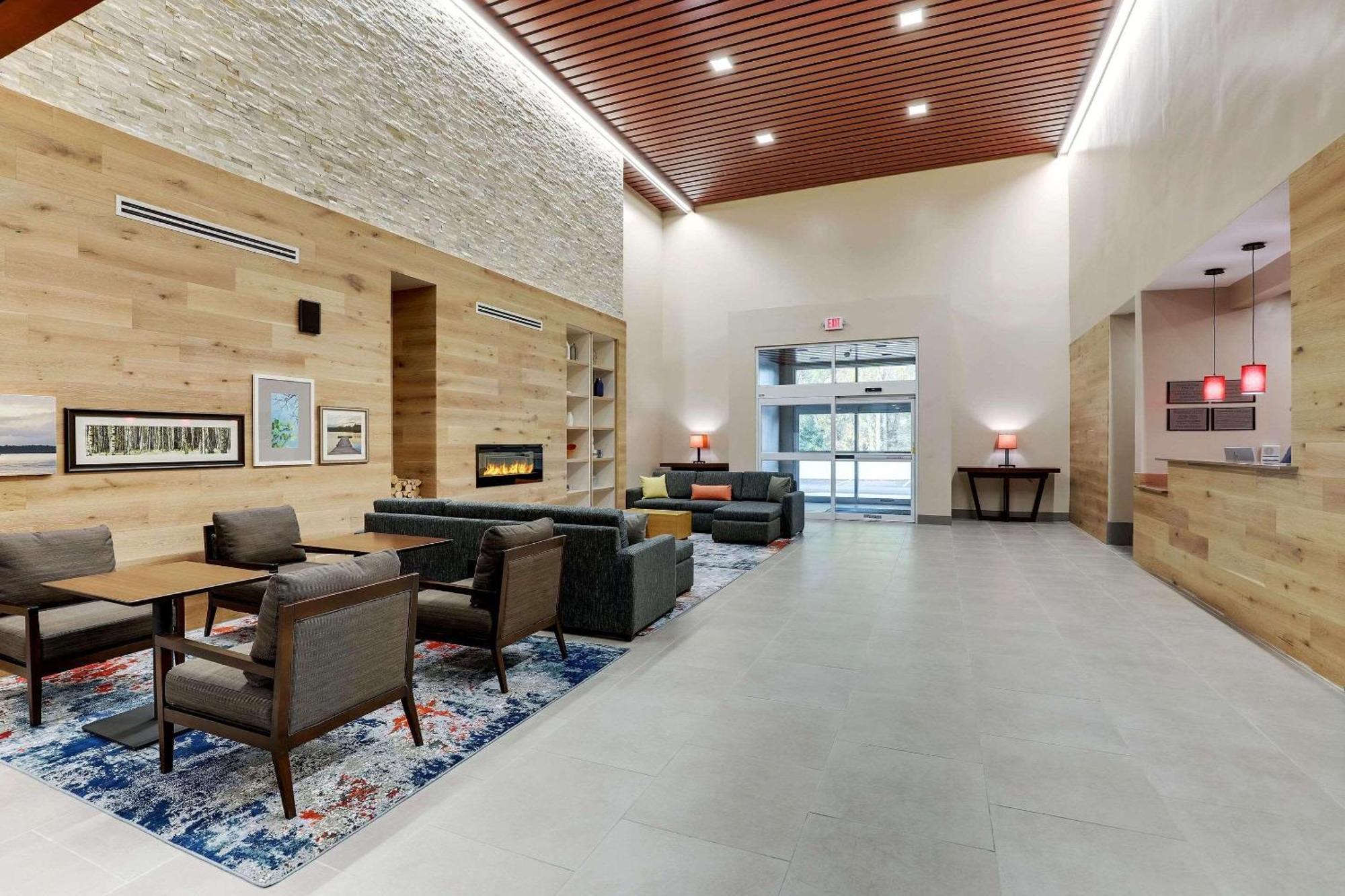 Country Inn & Suites By Radisson, Cumming Near Northside Hospital Forsyth Bagian luar foto